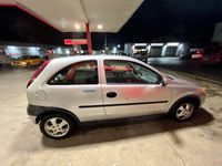 Gebraucht Opel Corsa 90 PS (66 kW) 2002 Silber Kleinwagen