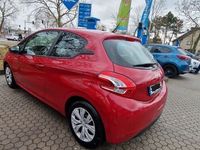 gebraucht Peugeot 208 PureTech 82 Active