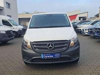 Gebraucht Mercedes Vito 163 PS (119 kW) 2024 Arktikweiss Van