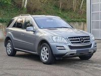 Gebraucht Mercedes ML300 204 PS (150 kW) 2010 Grau SUV