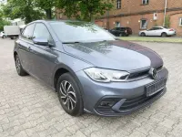 Gebraucht VW Polo Life 95 PS (69 kW) 2022 Rauchgrau metallic Kleinwagen