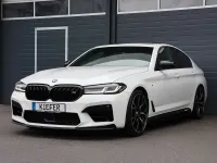 Gebraucht BMW M550 Performance 530 PS (389 kW) 2021 Weiß Limousine