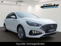 gebraucht Hyundai i30 1.5 T-GDI Hybrid Trend DCT/Navi+Komfortpaket