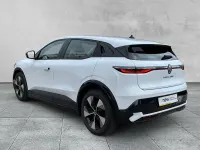 Gebraucht Renault Megane E-Tech Equilibre 96 kW (131 PS) 2023 Weiß Limousine