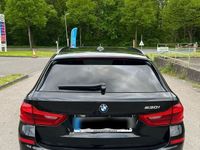 gebraucht BMW 530 i Touring A -