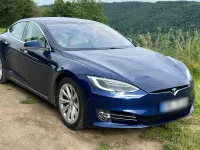Gebraucht Tesla Model S 386 kW (525 PS) 2018 Blau Kleinwagen