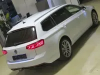 Gebraucht VW Passat Business 150 PS (110 kW) 2024 Gletscherweiß Kombi