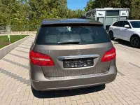 Gebraucht Mercedes B200 156 PS (114 kW) 2012 Grau Kleinwagen