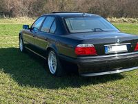 Gebraucht BMW 740 Sport Line 286 PS (210 kW) 2001 Schwarz Limousine