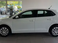 Gebraucht VW Polo IQ Drive 95 PS (69 kW) 2022 Weiß Kleinwagen