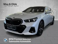 Neu BMW i5 M Sport 250 kW (340 PS) 2026 Mineralweiss metallic Kombi