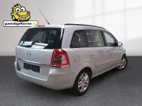 Gebraucht Opel Zafira Edition 140 PS (102 kW) 2009 Silber Van / Kleinbus