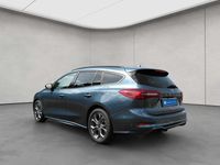 Gebraucht Ford Focus ST-Line X 125 PS (91 kW) 2023 Chrome blue metallic Kombi