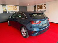Gebraucht Kia Ceed Vision 140 PS (102 kW) 2019 Blau Kleinwagen
