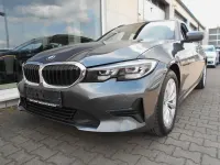 Gebraucht BMW 318 150 PS (110 kW) 2022 Grau Kombi