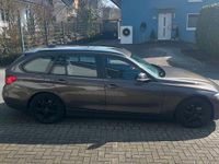 Gebraucht BMW 320 184 PS (135 kW) 2013 Braun Kombi