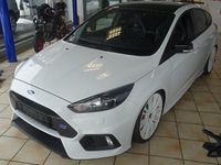 Gebraucht Ford Focus RS 350 PS (257 kW) 2017 Weiß Limousine