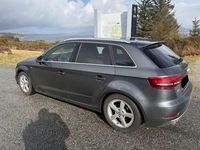 Gebraucht Audi A3 150 PS (110 kW) 2019 Grau Limousine