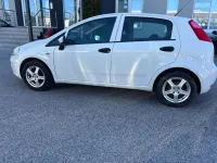 Gebraucht Fiat Punto Basis 69 PS (50 kW) 2017 Colore esterno (bianco divino) Kleinwagen