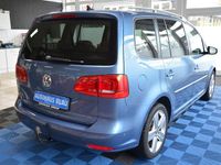 Gebraucht VW Touran Highline 170 PS (125 kW) 2012 Blau Van / Kleinbus