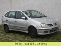 Gebraucht Nissan Almera Tino 116 PS (85 kW) 2004 Silber Van / Kleinbus