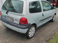 Second-hand Renault Twingo 58 CP (42 kW) 2005 Argintiu Hatchback