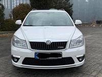 Gebraucht Skoda Octavia RS 200 PS (147 kW) 2011 Weiß Kombi