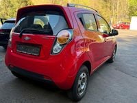 Second-hand Chevrolet Spark 81 CP (59 kW) 2011 Roșu Hatchback