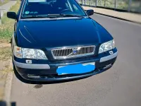Gebraucht Volvo V40 122 PS (89 kW) 2001 Blau Kombi