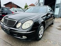Gebraucht Mercedes E220 Avantgarde 150 PS (110 kW) 2002 Schwarz Limousine