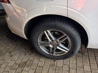 Gebraucht Volvo XC60 Plus 197 PS (144 kW) 2022 Weiß SUV