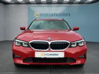 Gebraucht BMW 318 150 PS (110 kW) 2022 Rot Kombi