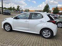 Gebraucht Mazda 2 Comfort 116 PS (85 kW) 2023 Northern white pearl Kleinwagen