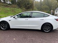 Gebraucht Tesla Model 3 RWD 225 kW (306 PS) 2022 Weiß Limousine