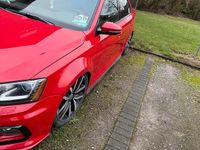 Gebraucht VW Jetta 211 PS (155 kW) 2014 Rot Limousine