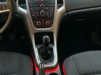 Gebraucht Opel Astra 140 PS (102 kW) 2011 Grau Kombi