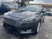 Gebraucht Ford Focus Titanium 150 PS (110 kW) 2016 Grau Limousine