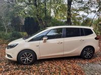 Gebraucht Opel Zafira 131 PS (96 kW) 2019 Hellelfenbein Van / Kleinbus