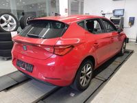 Gebraucht Seat Leon Style 116 PS (85 kW) 2021 Rot Limousine