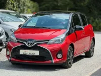 Gebraucht Toyota Yaris Style 99 PS (72 kW) 2016 Rot Kleinwagen