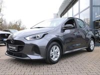 Neu Mazda 2 Center-Line 116 PS (85 kW) 2025 Grau Limousine