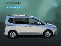 Gebraucht Mercedes T180 Progressive 116 PS (85 kW) 2025 Helvinsilber Van / Kleinbus