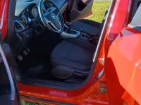 Używany Opel Astra 140 KM (102 kW) 2011 Czerwony Kombi