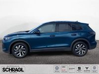 Neu VW Tiguan Life 150 PS (110 kW) 2025 Cipressinogrün metallic SUV