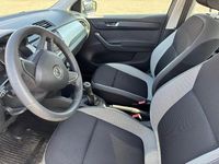 Gebraucht Skoda Fabia Ambition 60 PS (44 kW) 2017 Laserweiß Limousine