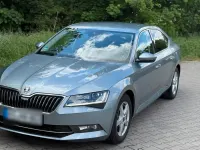 Gebraucht Skoda Superb 179 PS (131 kW) 2016 Silber Limousine
