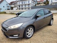 Gebraucht Ford Focus Trend 125 PS (91 kW) 2016 Braun Limousine