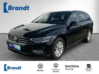 Gebraucht VW Passat Business 122 PS (89 kW) 2022 Deep black perleffekt (metallic) Kombi
