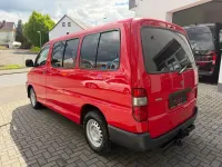 Gebraucht Toyota HiAce 117 PS (86 kW) 2006 Rot Van