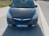 Gebraucht Opel Meriva 110 PS (80 kW) 2016 Braun Van / Kleinbus